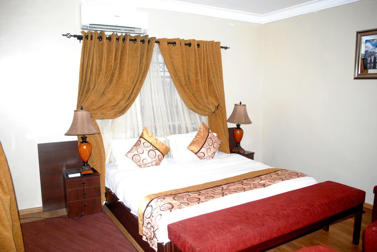 Grand Inn & Suites Ijebu Ode Zewnętrze zdjęcie
