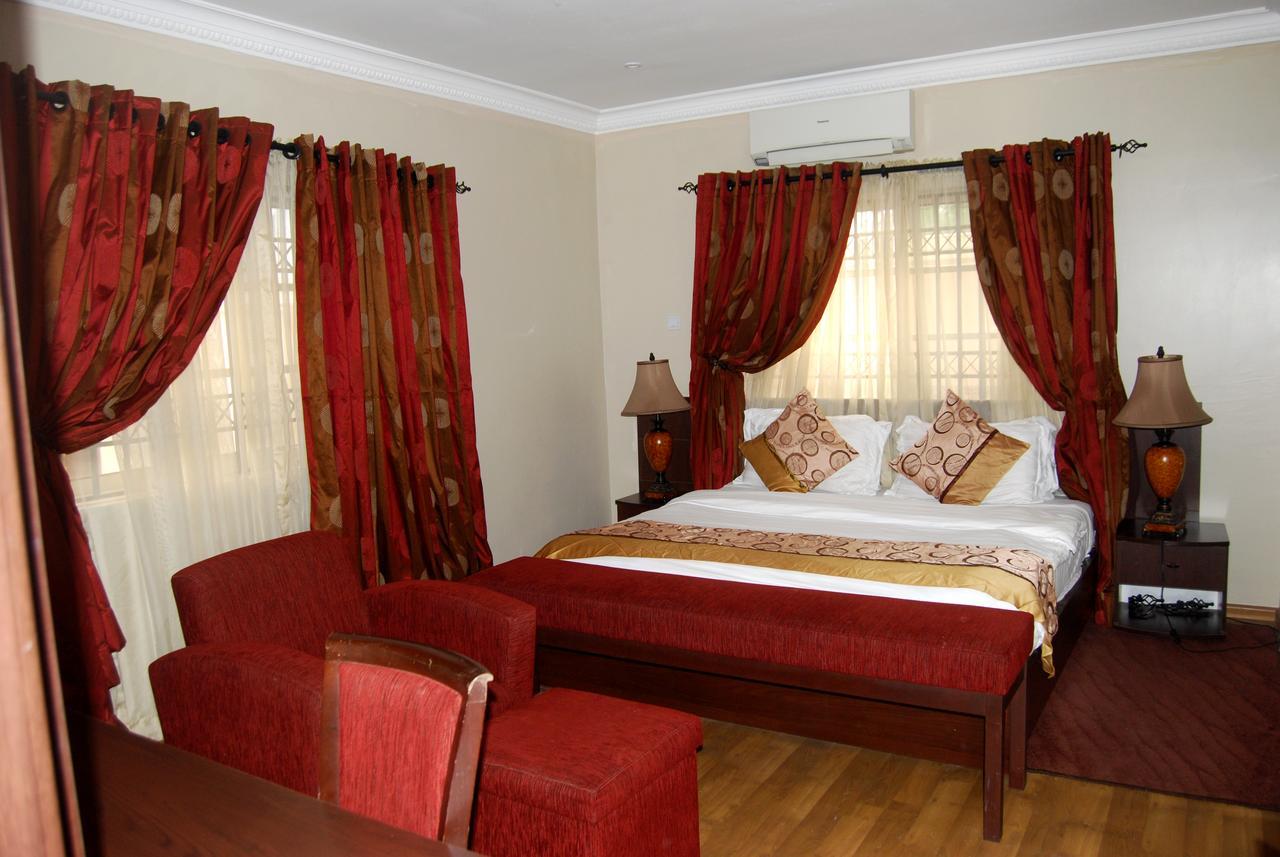 Grand Inn & Suites Ijebu Ode Zewnętrze zdjęcie