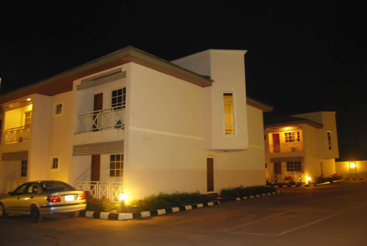 Grand Inn & Suites Ijebu Ode Zewnętrze zdjęcie